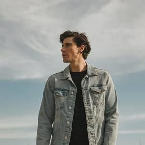 Meet your Posher, Zachary